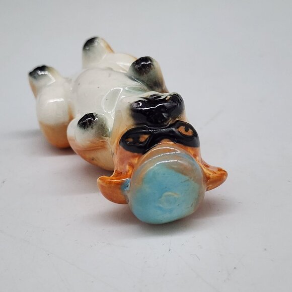 Vintage Ceramic Bandit Pug Figurine With Blue Hat In Japan 2.5" Tall - Picture 5 of 8